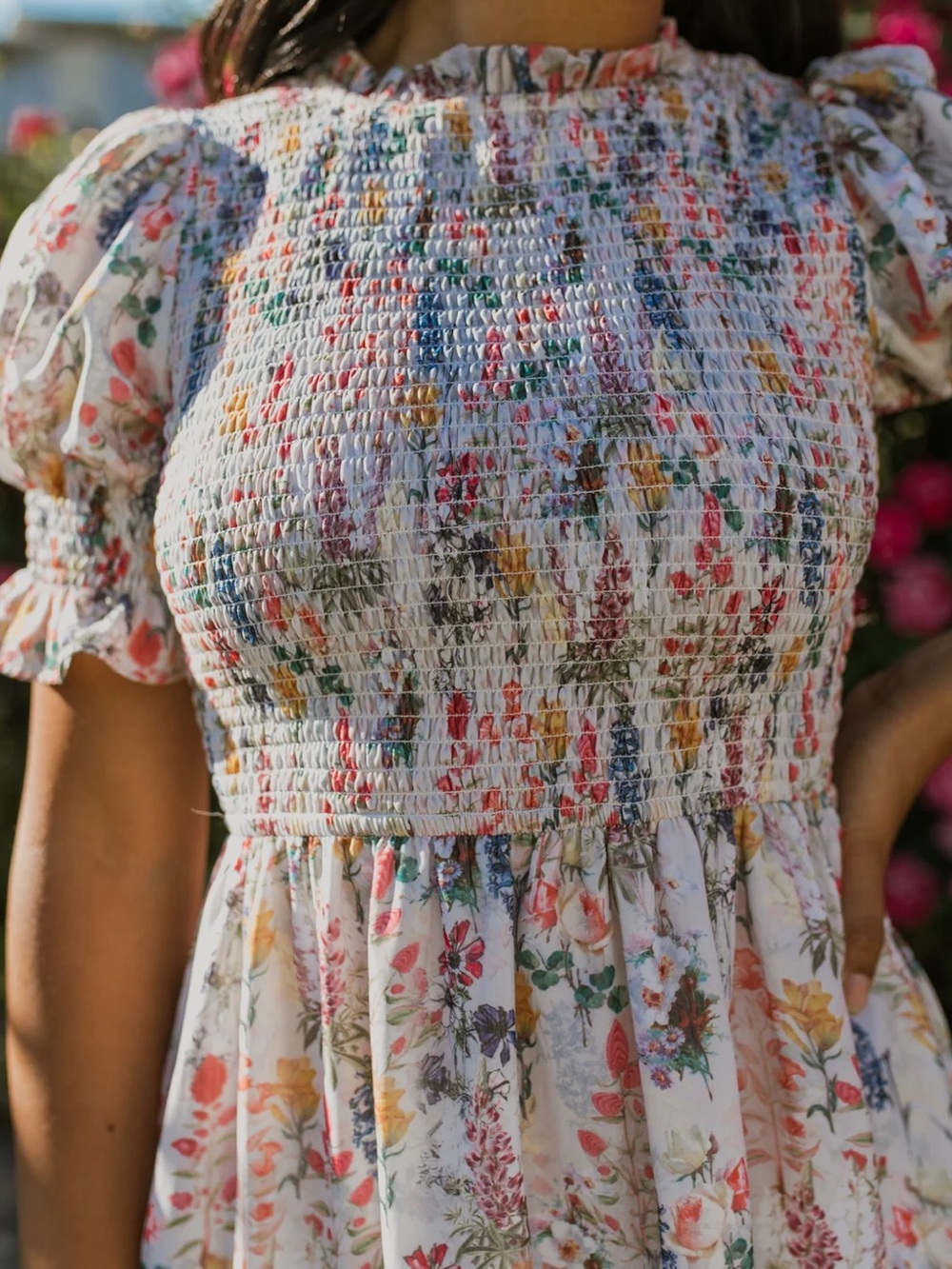 New Ivy City Co Cream Floral Smocked Midi Dress - Picture 3 of 16
